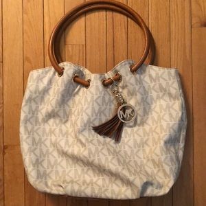 Michael Kors Shoulder Bag